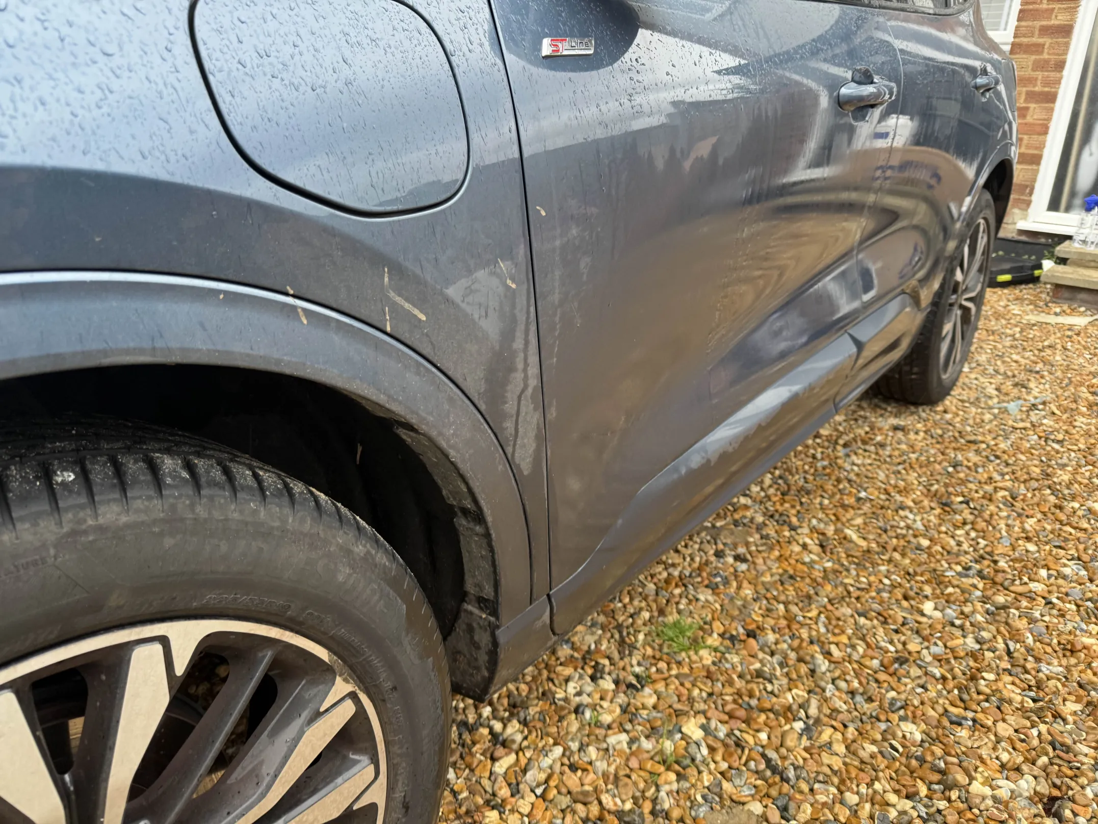 Car BEFORE - Exterior Cleaning & Valeting Service
